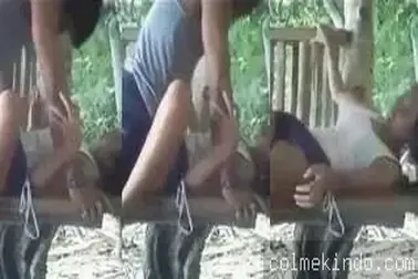 Ngewe Pacar di Hutan Terbuka, Memek Basah Squirt di Rumput